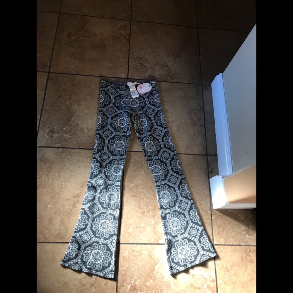 NWT boutique knit boot cut pants